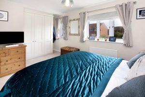 MAIN BED ROOM- click for photo gallery